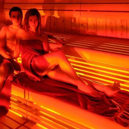 マッヘルズ ラントホテル 4*