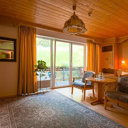 Macher's Landhotel 4*